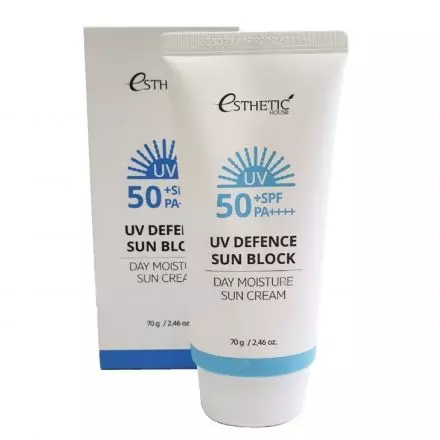 Солнцезащитный крем Esthetic House UV Defence Sun Block Day Moisture Sun Cream SPF50+/PA+++